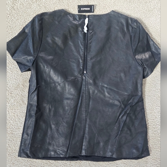 NWT Express Faux Leather Top Size Medium - Picture 7 of 11